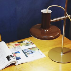 桌燈 Table Lamp